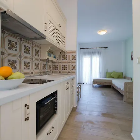 Kamares House & Studios Apartment