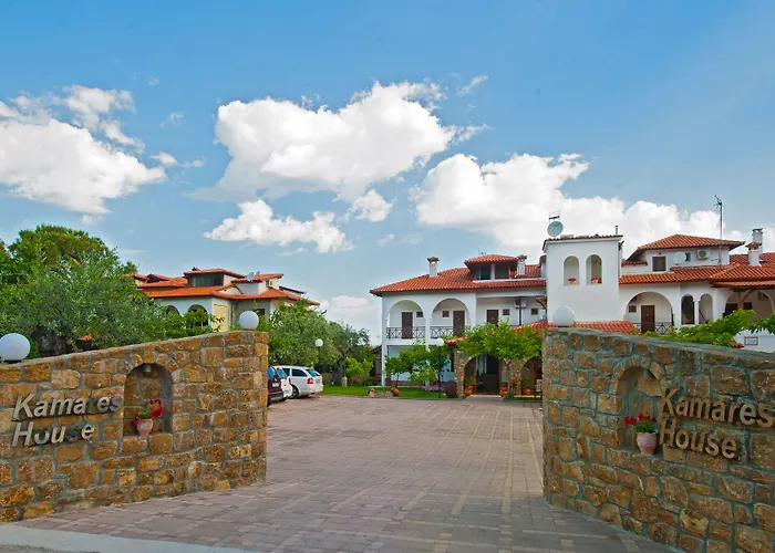Kamares House & Vourvourou