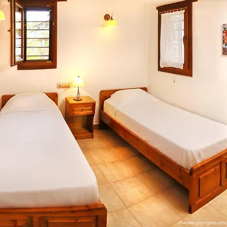 Apartmán Kamares House & *