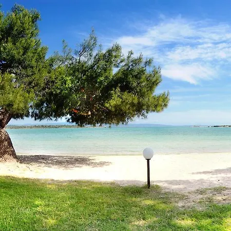 Kamares House & Apartmán