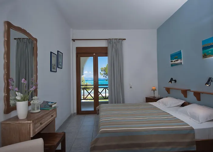 Kamares House & Apartman *